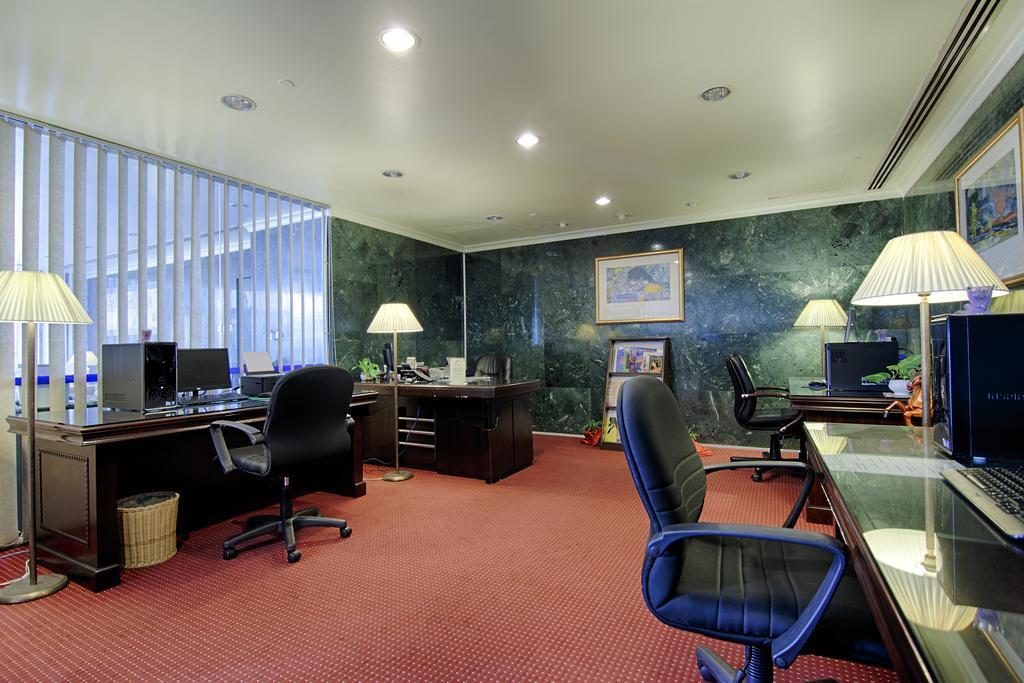 Mega Hotel Sdn Bhd Мири Экстерьер фото
